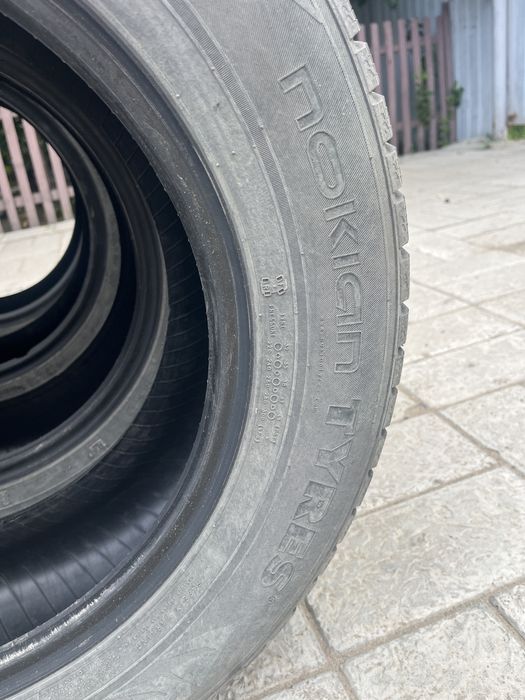 Шины зимние NOKIAN TYRES