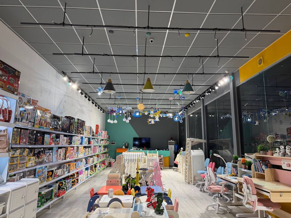 Срочно Аренда Идельно под Showroom бутик Место с высокой проходимостью