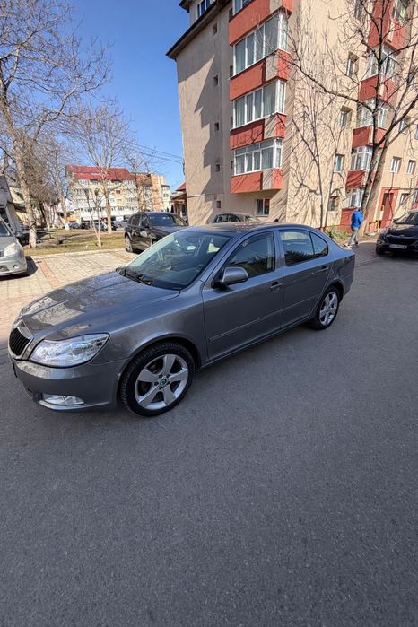 Vând Skoda Octavia facelift 2012, 1.6 TDI , 184.000 km !