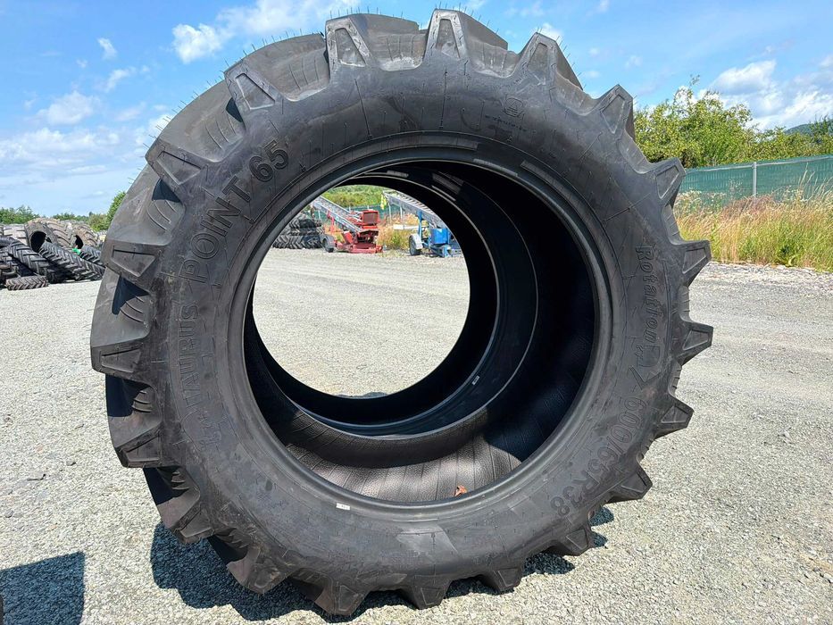 OCAZIE TAURUS Cauciucuri tractor 600/65r38 indice 153A8 anvelope tractor John Deere Fendt Case IH New Holland Massey Ferguson Deutz-Fahr Valtra