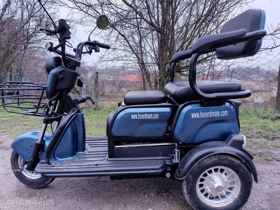 Инвалиден скутер