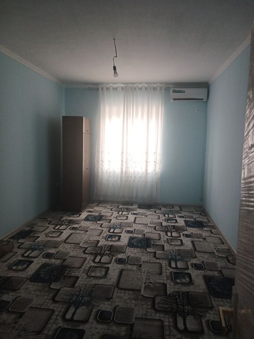 1-mkr institut va Sabr yonida 3xonali uy