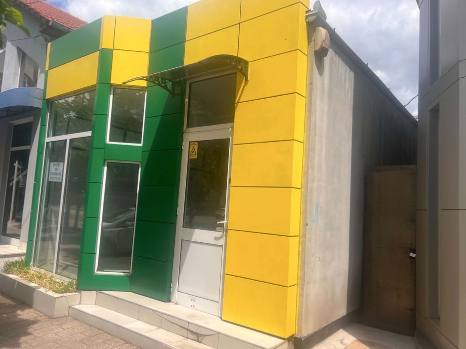 Spațiu Comercial de Închiriat-55mp-Deva,Jud.Hunedoara