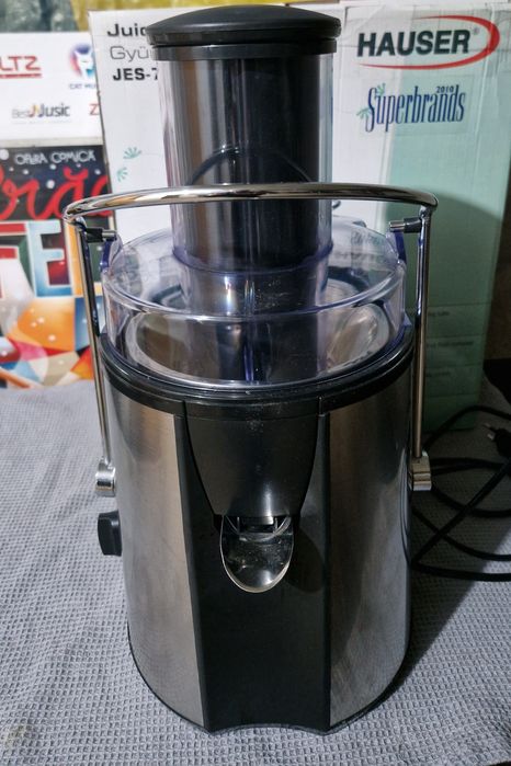 Storcator fructe 700W HAUSER