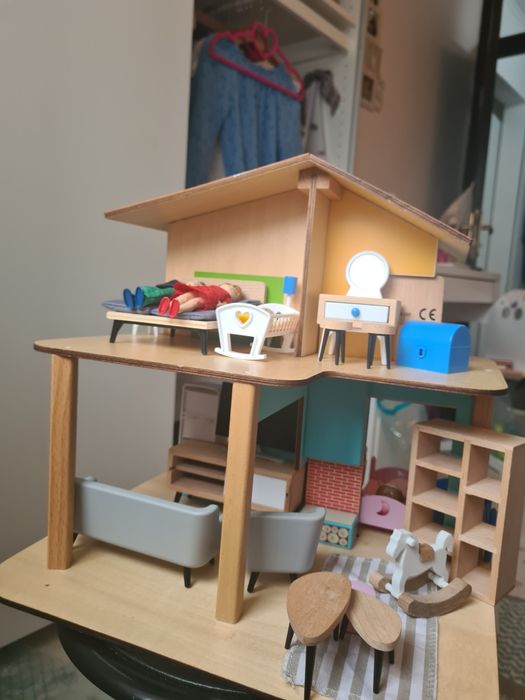 Casuta de papusi DJECO