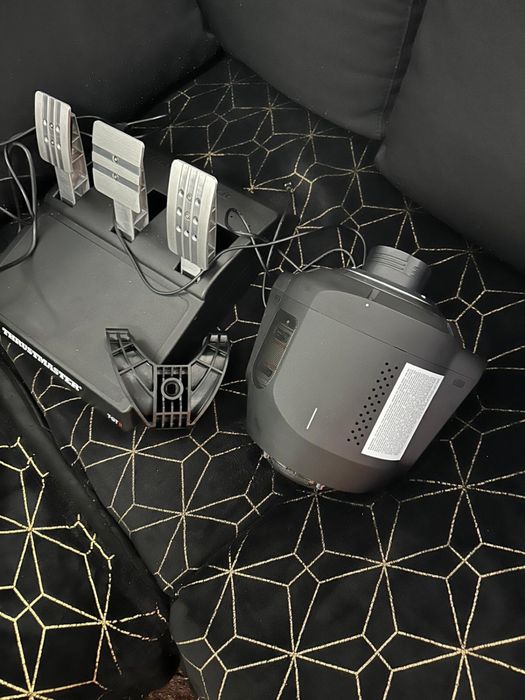 Vand volan pentru PS5-PS4-PC