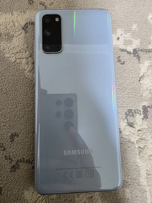 Samsung S20 128гб память