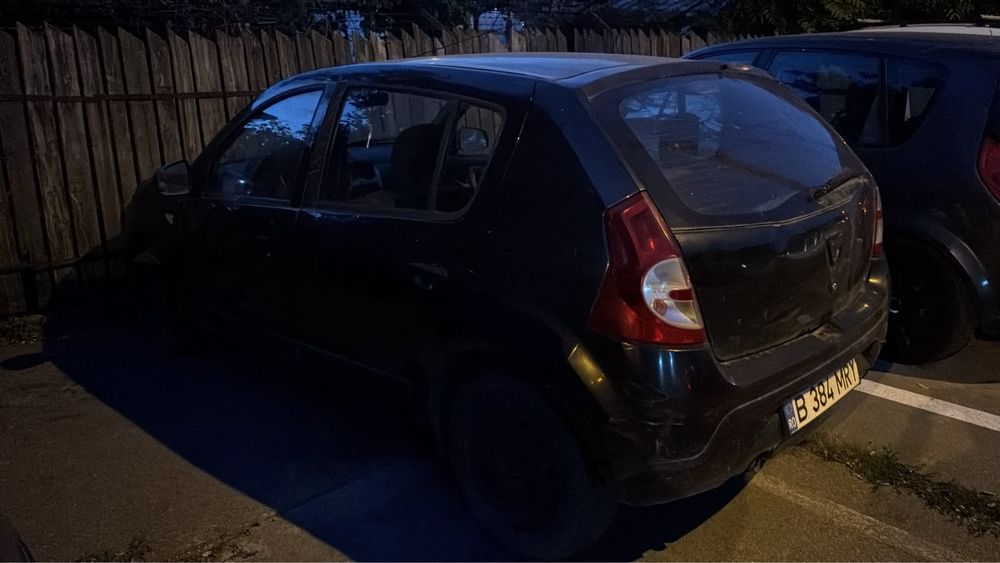 Vand Dacia Sandero 2011