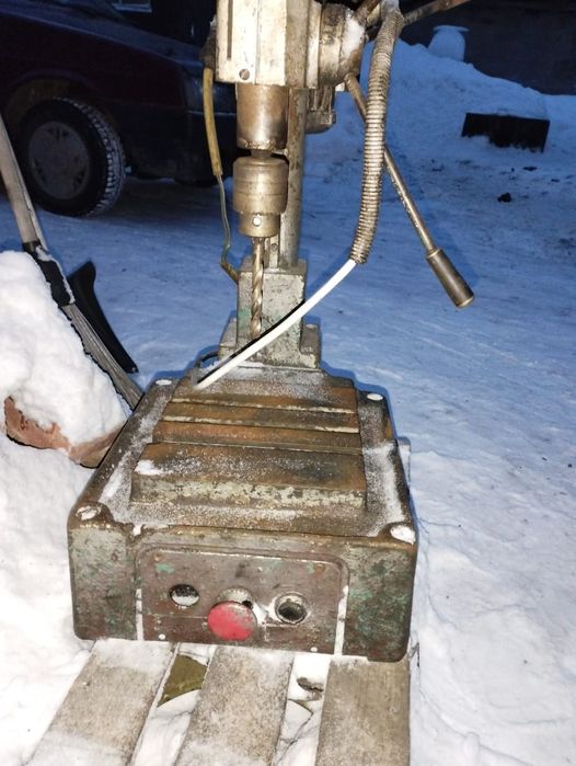 Продам сверлильный станок