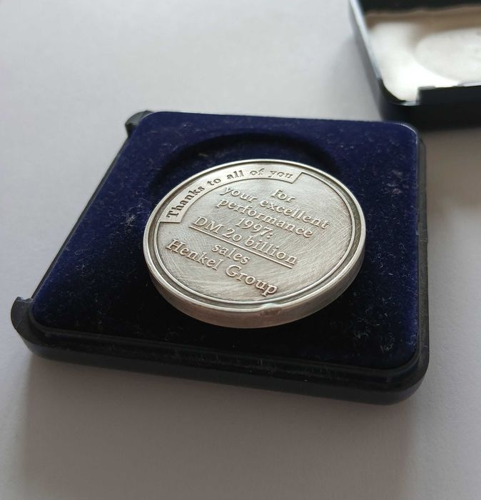 Medalie de Argint Fritz Henkel 1998 Multumire 150 de ani 30g, ag 999