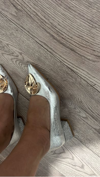 Туфли новые 35 рр кожа