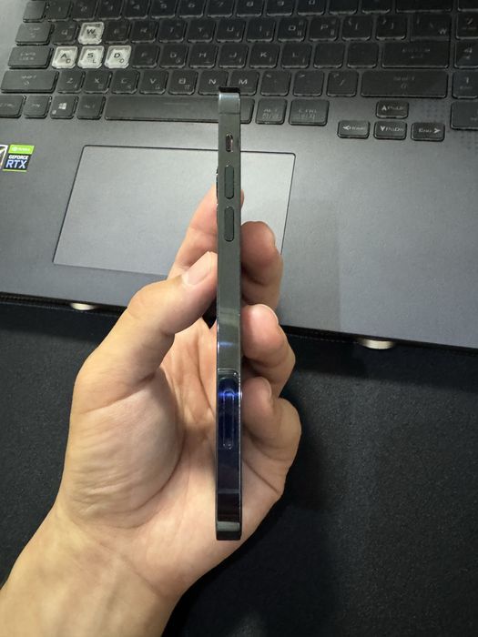 Iphone 12 pro.