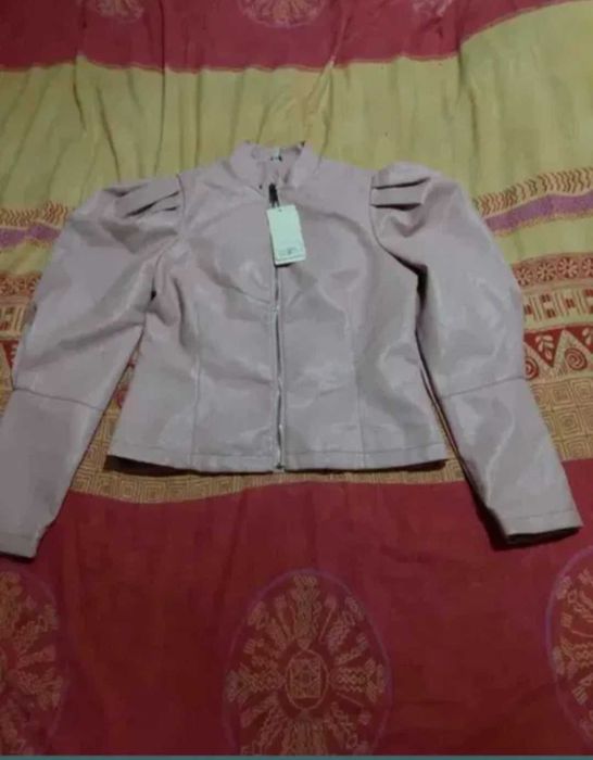 Geaca piele ecologică