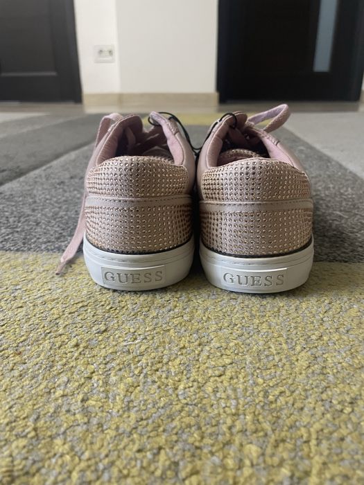 Papuci Guess Roz