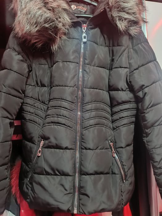 Четири цвята якета L/XL