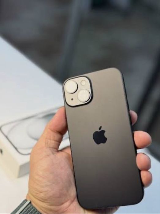 iPhone 15 128 GB