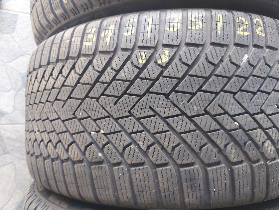 Pirelli RUN Flat 275/40R22 и 315/35R22 зимни