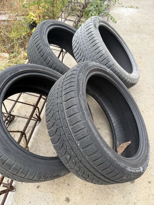 Anvelope Iarna 205/45 R 17
