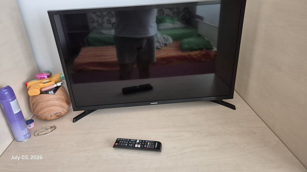 Vand televizor Samsung , LED, full HD, diagonala 80cm