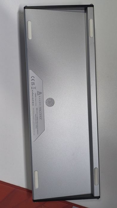 Ajazz alux 68 plus в белом цвете