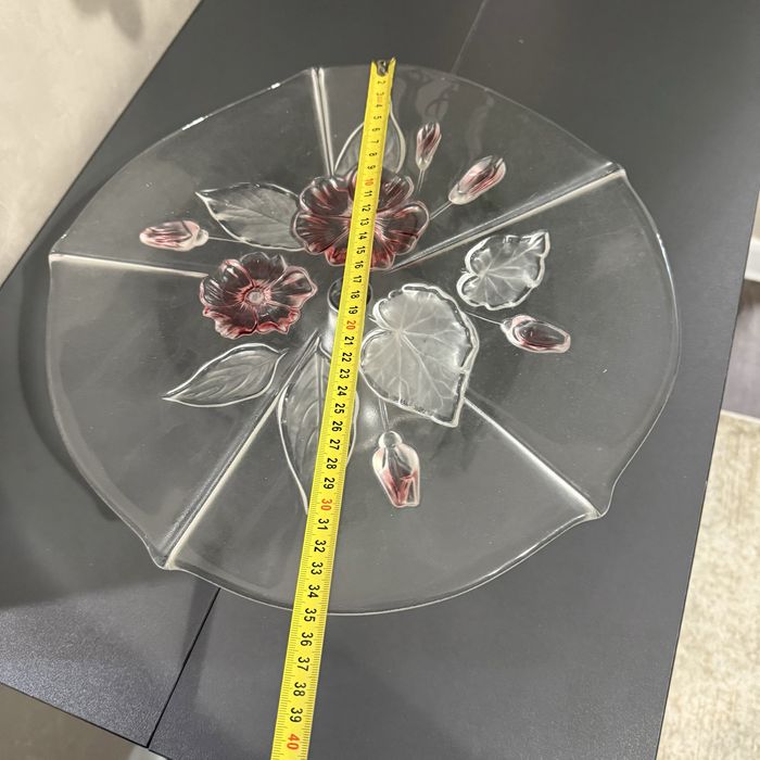 Тортница 2 шт продам