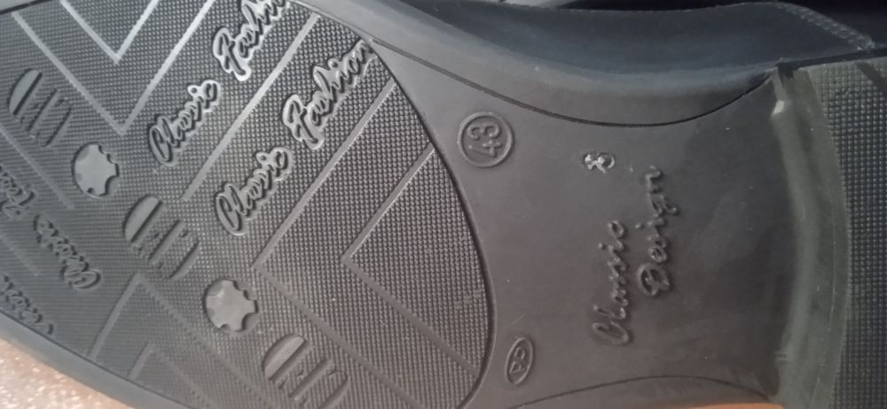 Продам туфли мужские