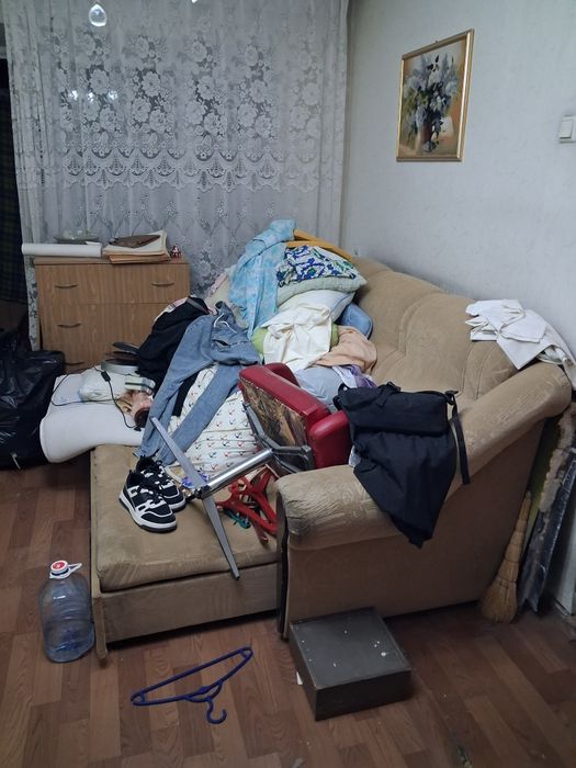 Мебель, диван, кресла, тумбочки
