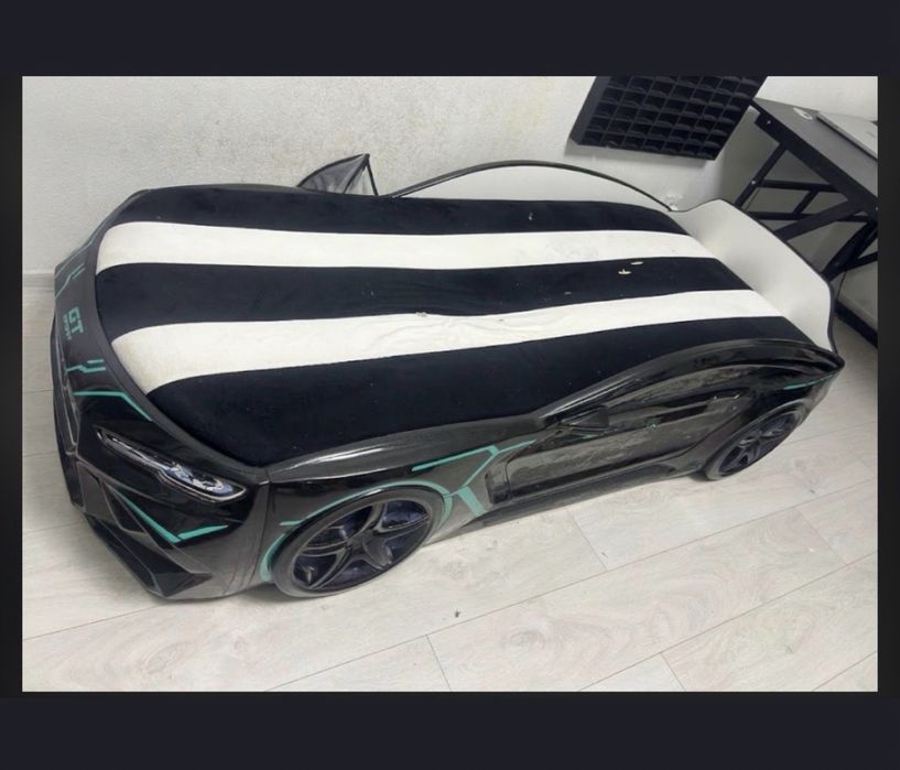 Продам машину кровать