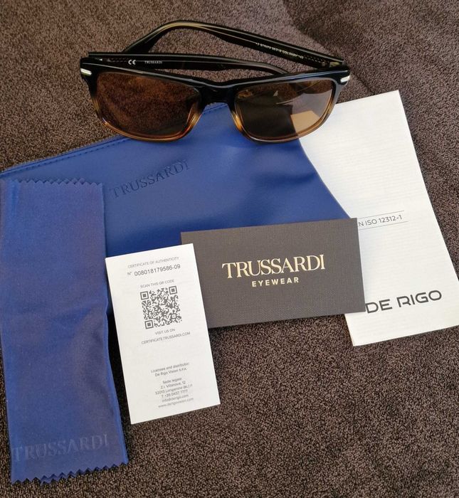 Trussardi чисто нови слънчеви очила