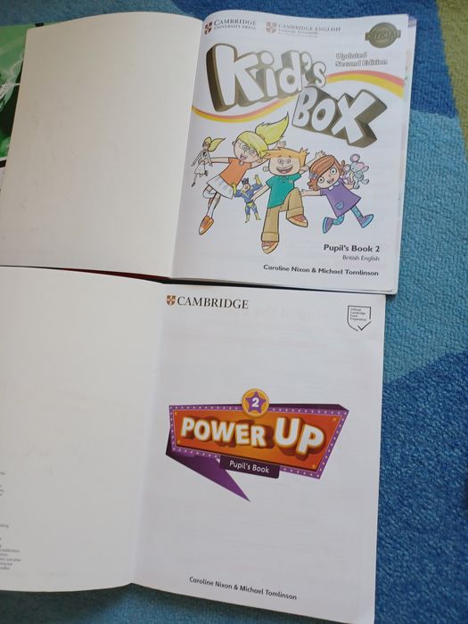 Учебници по английски Cambridge с чанта