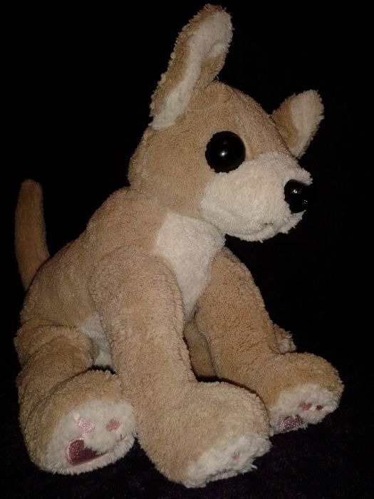 Плюшена играчка-чихуахуа