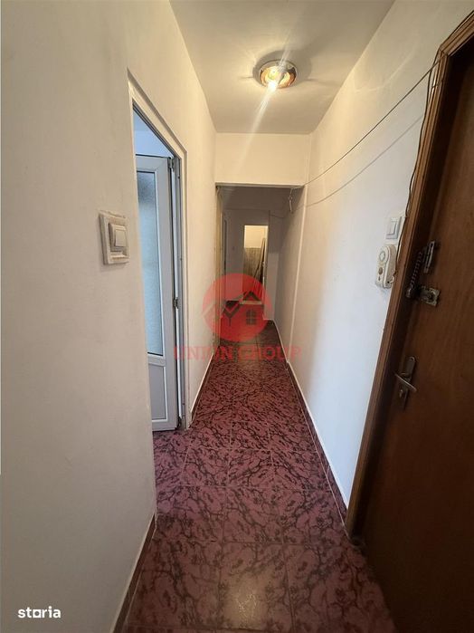 Apartament 2 Camere Decomandat, zona Eden