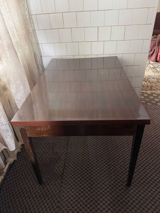 стол раздвижной полированный