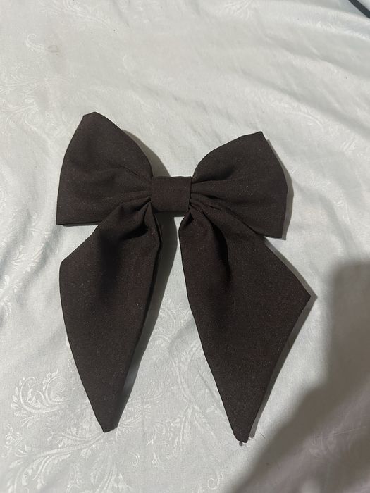 Заколка бант черная и желтая новые