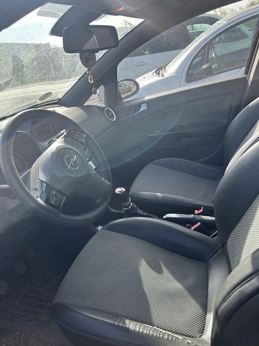 Vand opel corsa