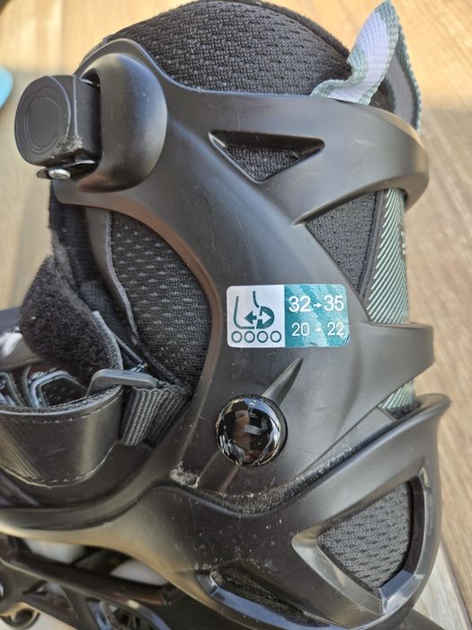 Role Oxelo 32-35+cască+cotiere +genunchere+manșete +geantă