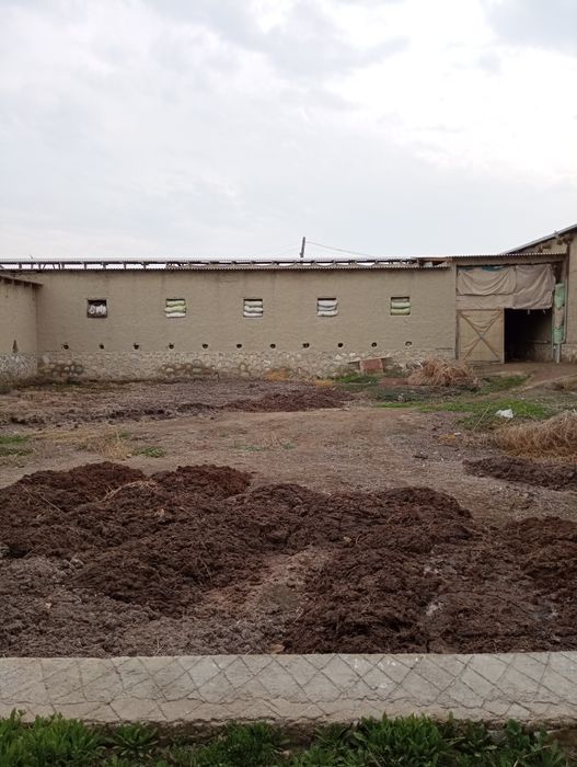 Участка сотилади