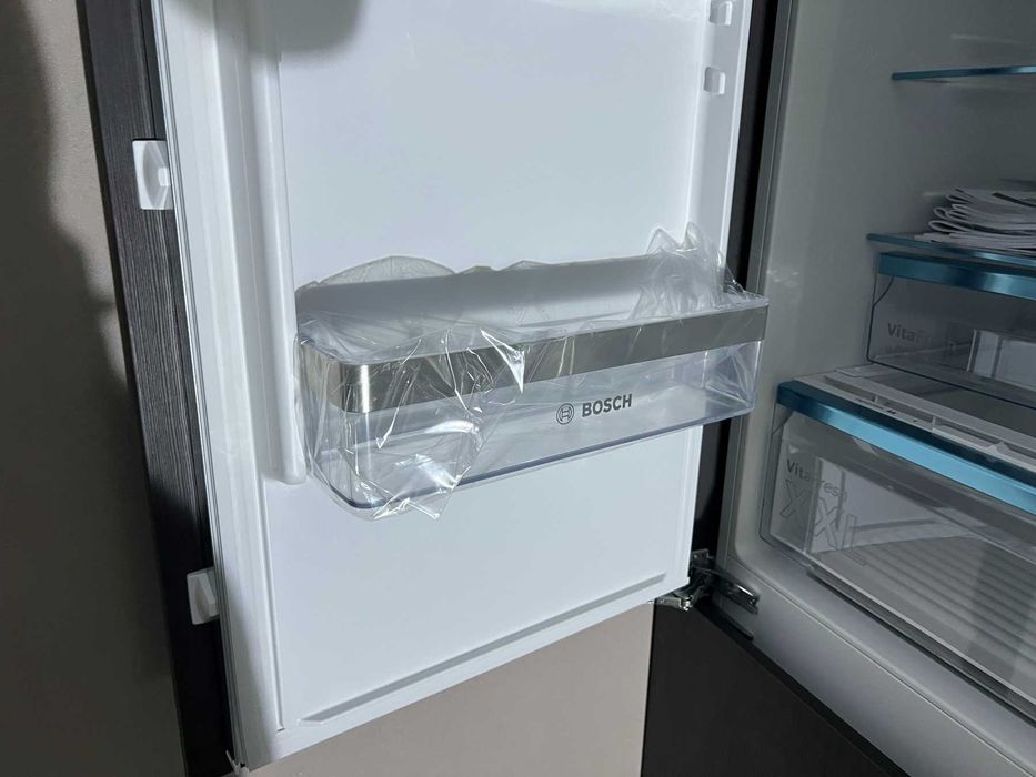 Хладилник за вграждане Bosch KIN86VFE0 - чисто нов, неизползван