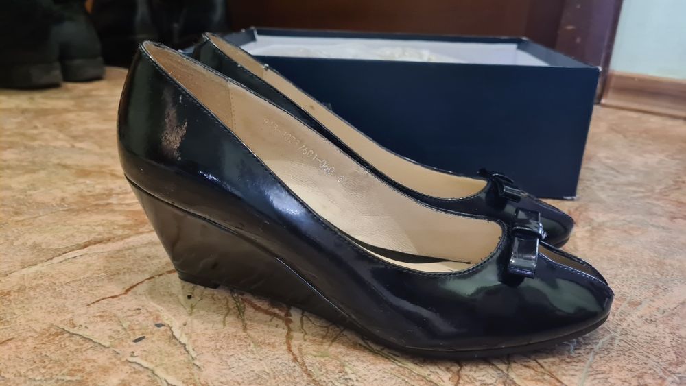 Туфли женские лакированные