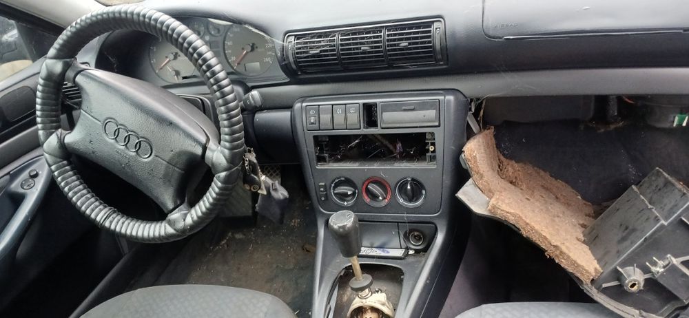 Audi a4 1.6i 1996