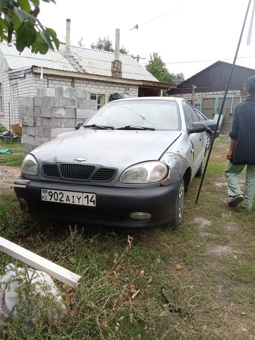 Продам шевроле ланос,на ходу