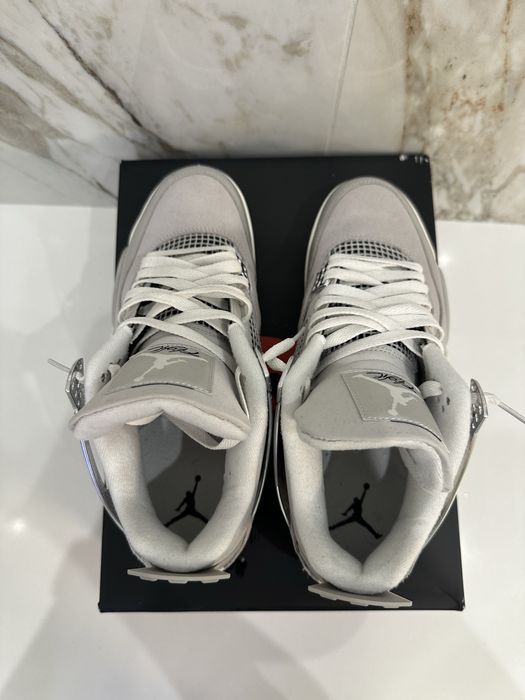 Air Jordan 4 Frozen Moments 44 номер