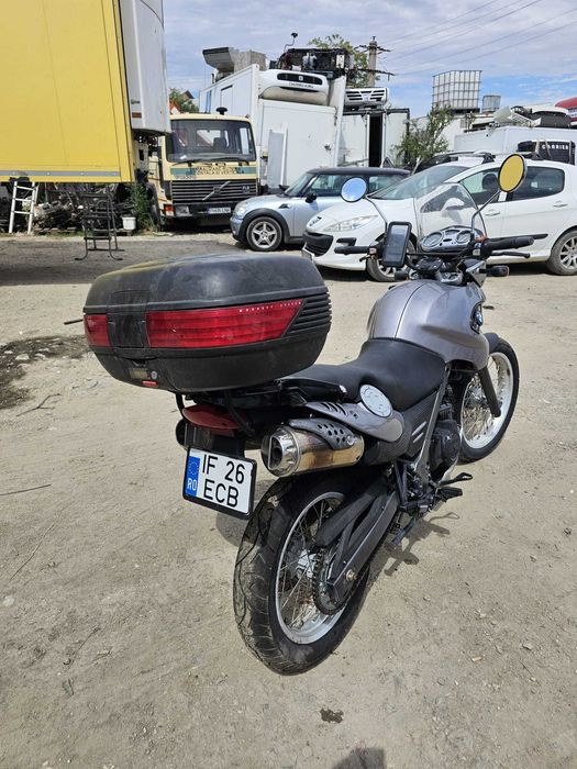 Motocicleta BMW 650 GS