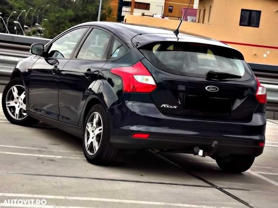 FORD Focus 2011 — imagine 3