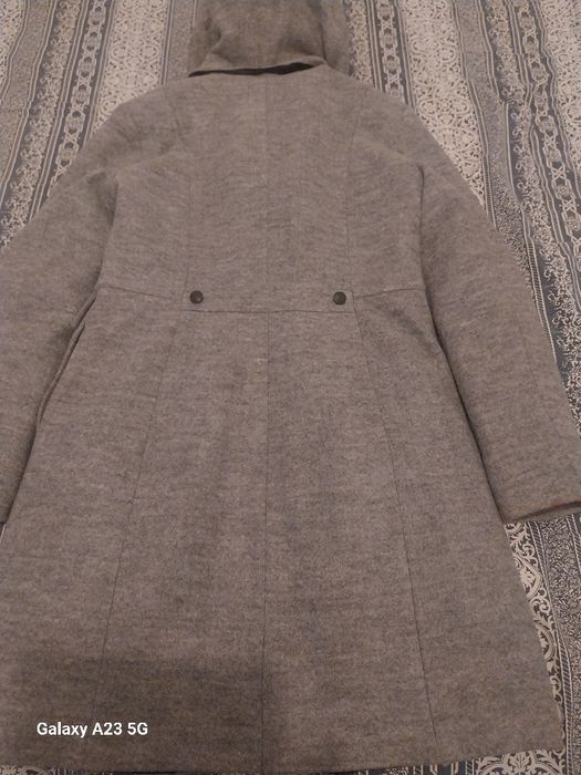 Palton femei cu gluga