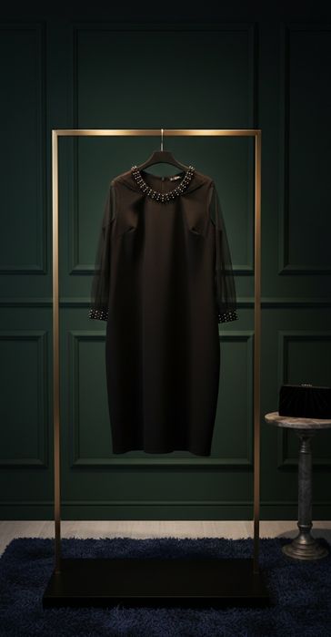 Чёрное вечернее платье