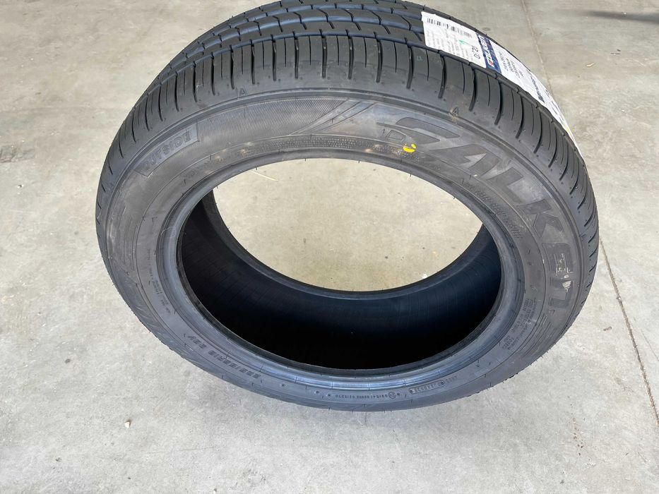 Нова Гума 1бр. Falken 225/55/18 ZE310