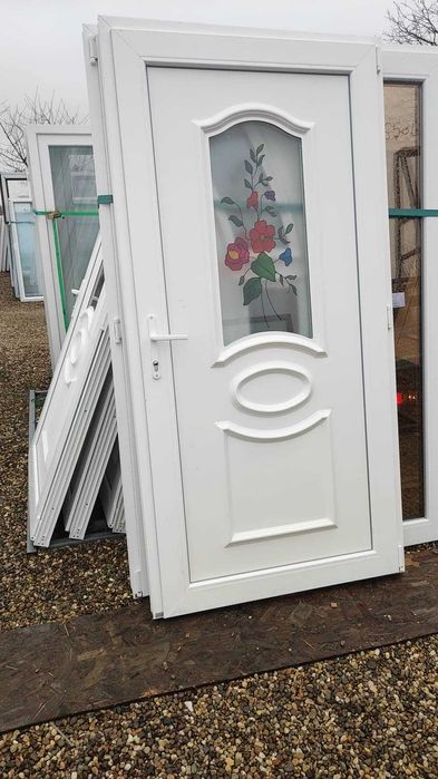 usi termopan noi cu model 990 lei