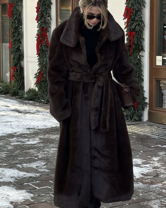 ШУБА L-XL премиум срочно