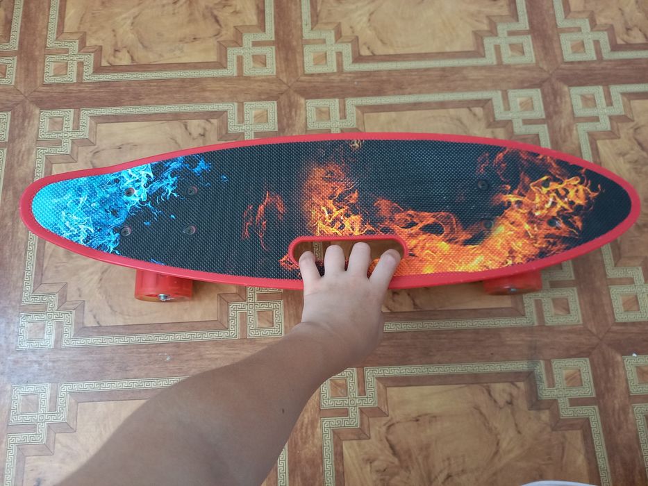 Скейтборд Пенни борд с ручкой (Состояние нового) / Penny board
